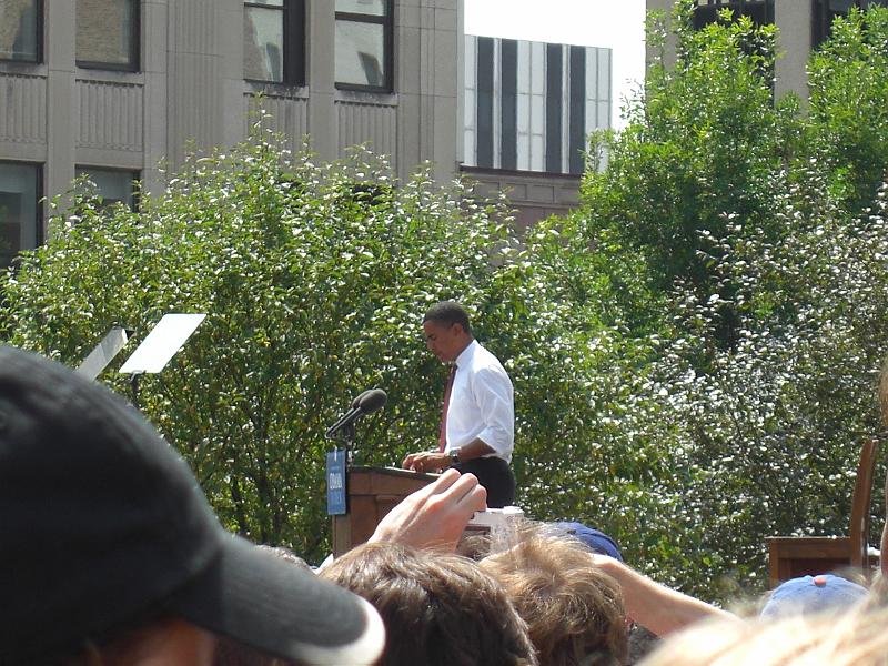 Obama and Biden in Springfield IL 015.jpg